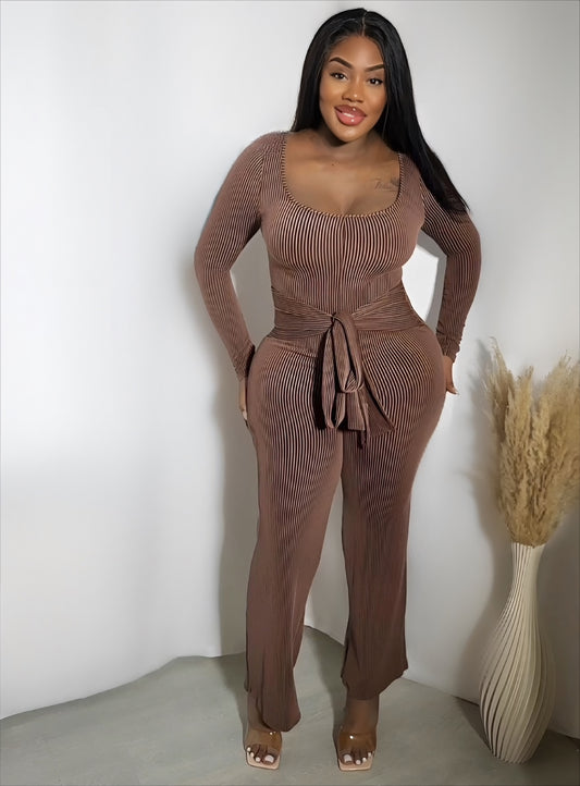 Elegant and classy jumpsuit perfect for formal occasions, showcasing sophisticated style and timeless fashion.